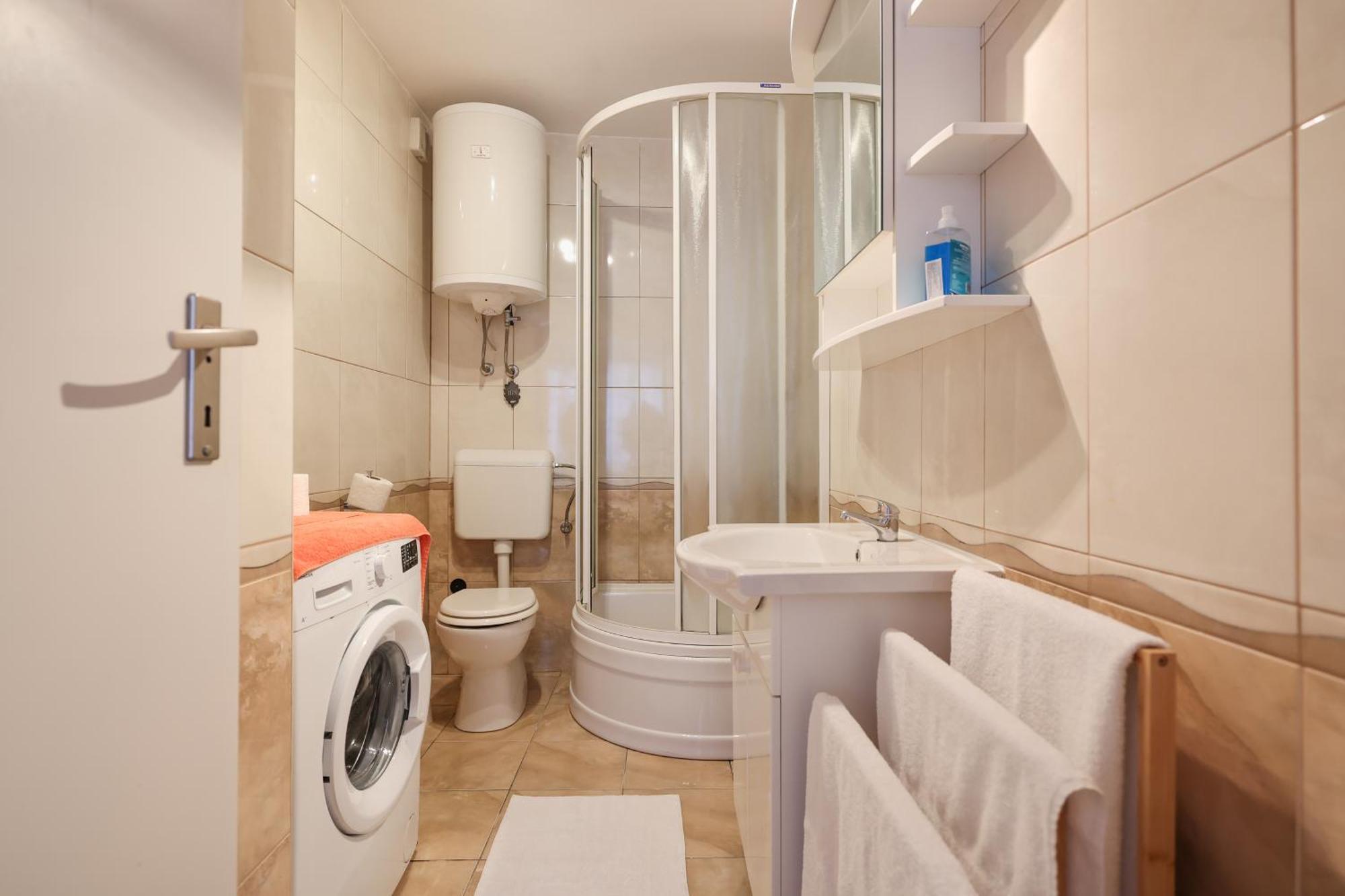 Viva - 2 Bedroom Apt In City Centar Zadar Eksteriør bilde